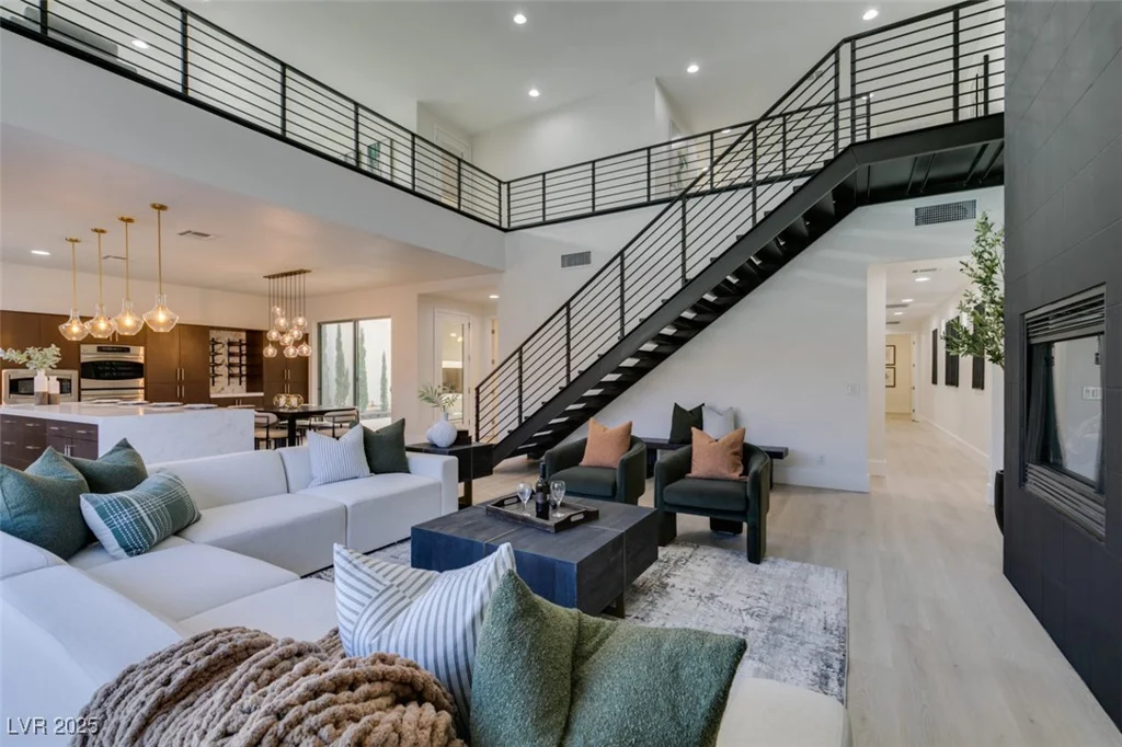 2631 Mystere, Las Vegas, NV 89117