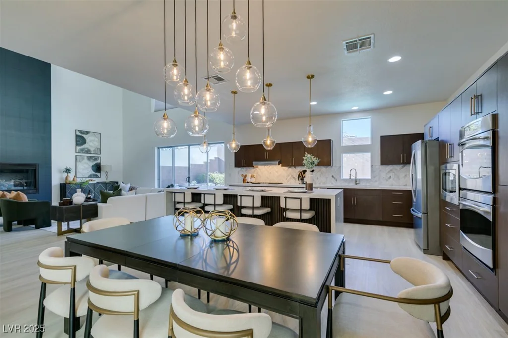 2631 Mystere, Las Vegas, NV 89117