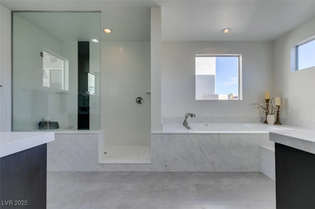 2631 Mystere, Las Vegas, NV 89117