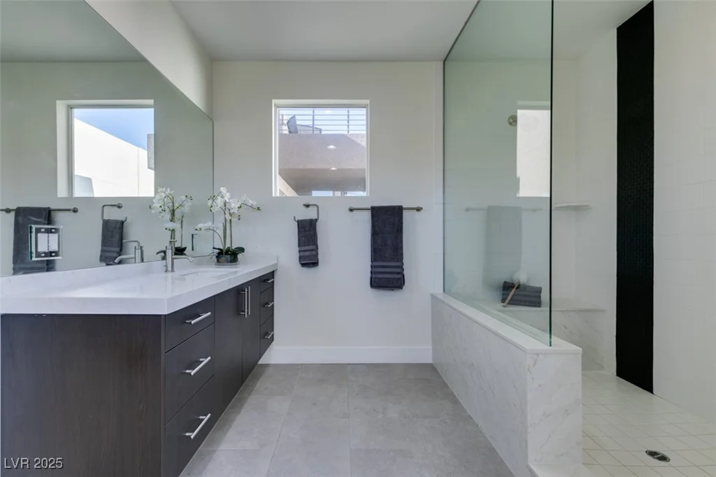 2631 Mystere, Las Vegas, NV 89117
