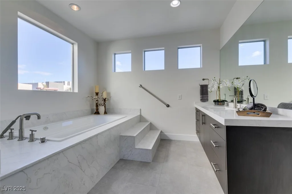 2631 Mystere, Las Vegas, NV 89117