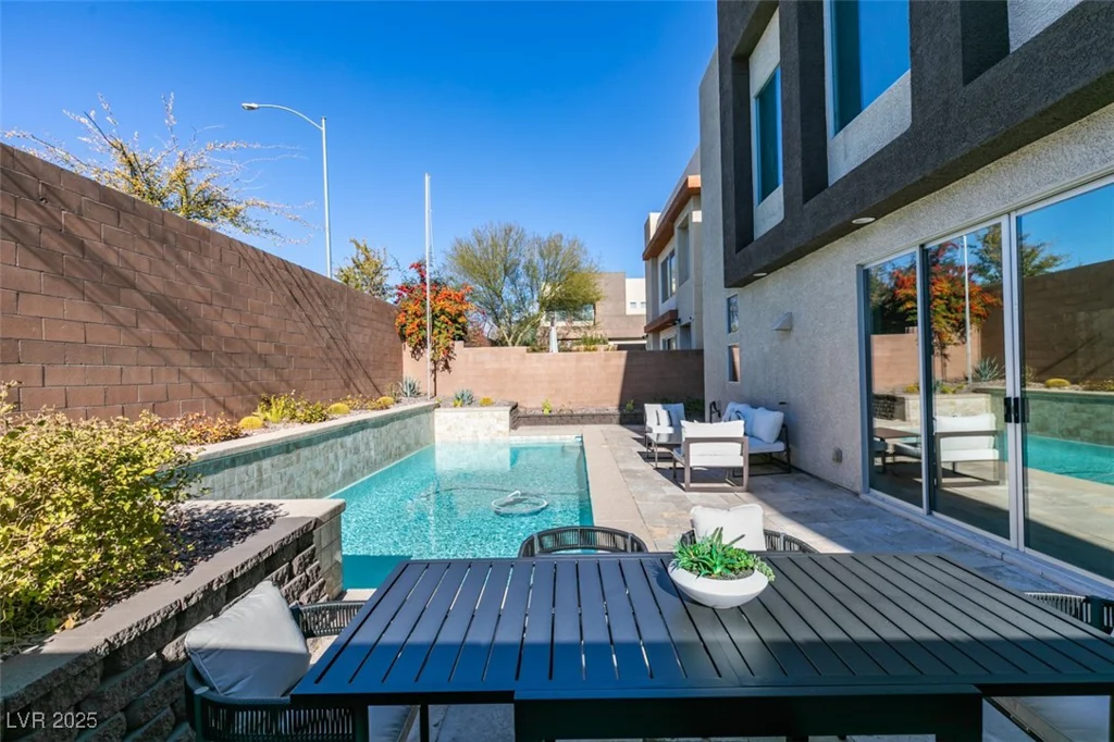 2631 Mystere, Las Vegas, NV 89117