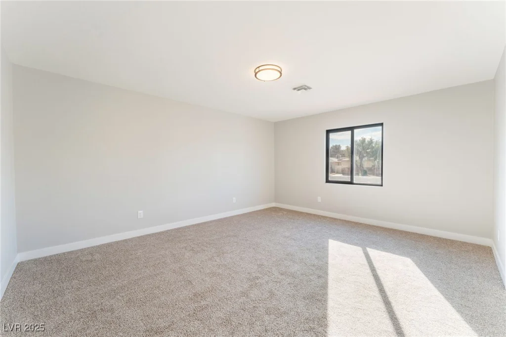 1313 Bonita, Las Vegas, NV 89104