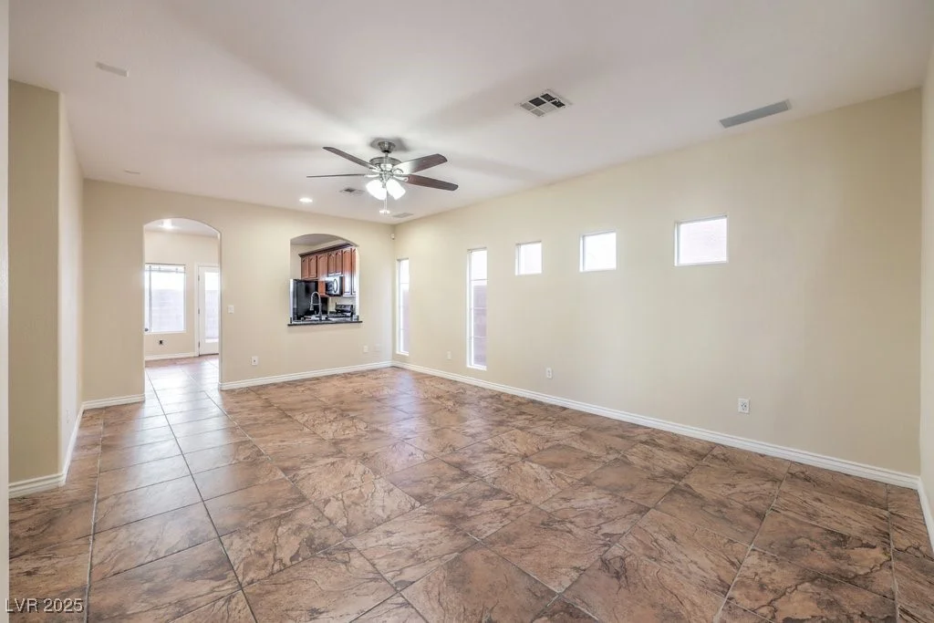7642 Riva Ridge, Las Vegas, NV 89149