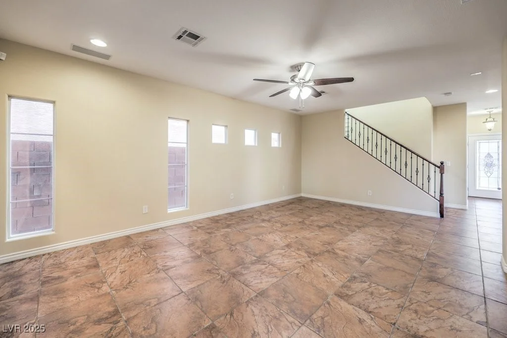 7642 Riva Ridge, Las Vegas, NV 89149