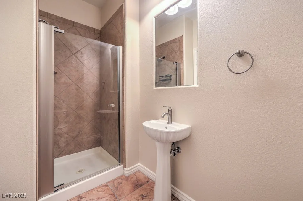 7642 Riva Ridge, Las Vegas, NV 89149