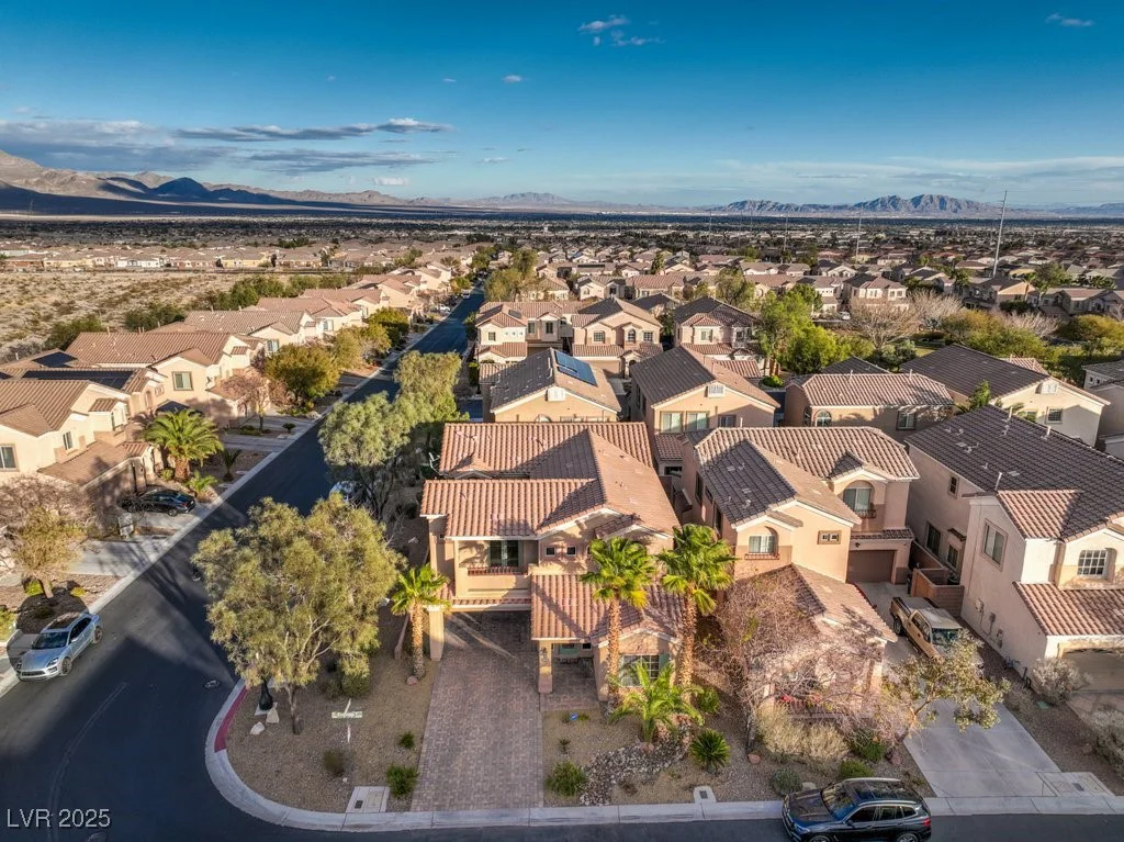 7642 Riva Ridge, Las Vegas, NV 89149