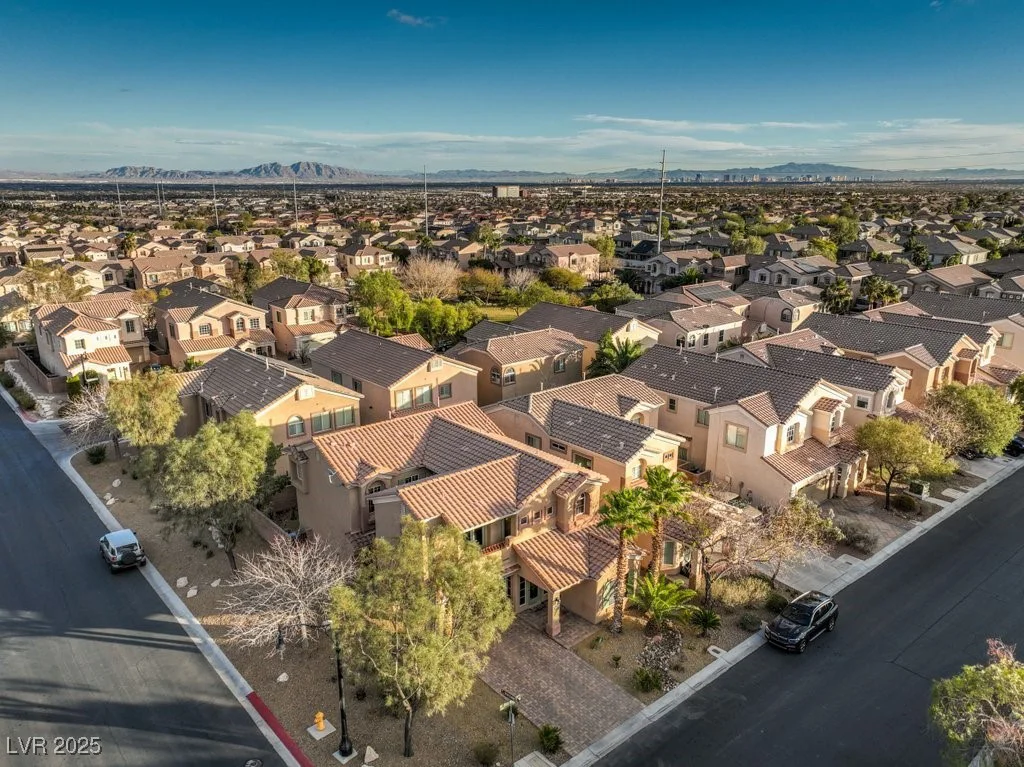 7642 Riva Ridge, Las Vegas, NV 89149