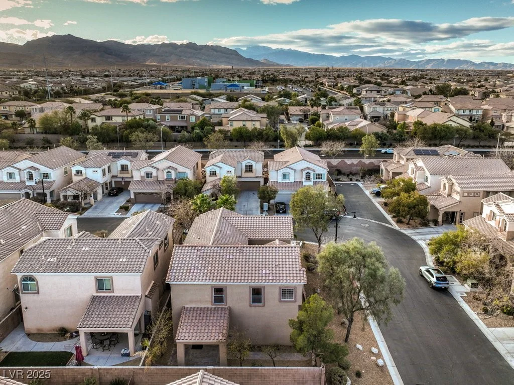 7642 Riva Ridge, Las Vegas, NV 89149