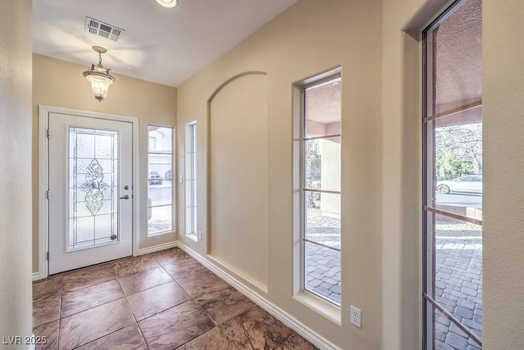 7642 Riva Ridge, Las Vegas, NV 89149