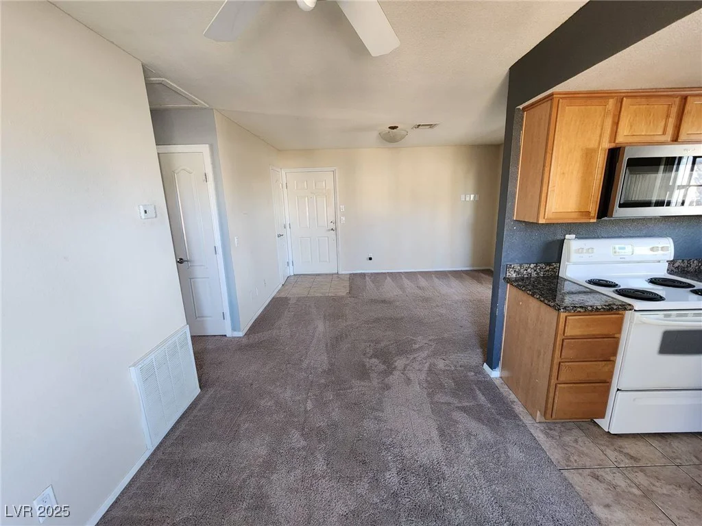 7200 Pirates Cove, Las Vegas, NV 89145