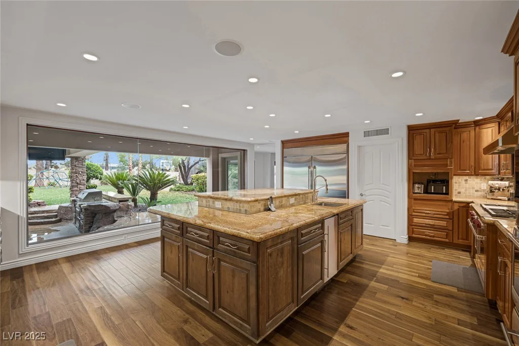 105 Quail Run, Henderson, NV 89014