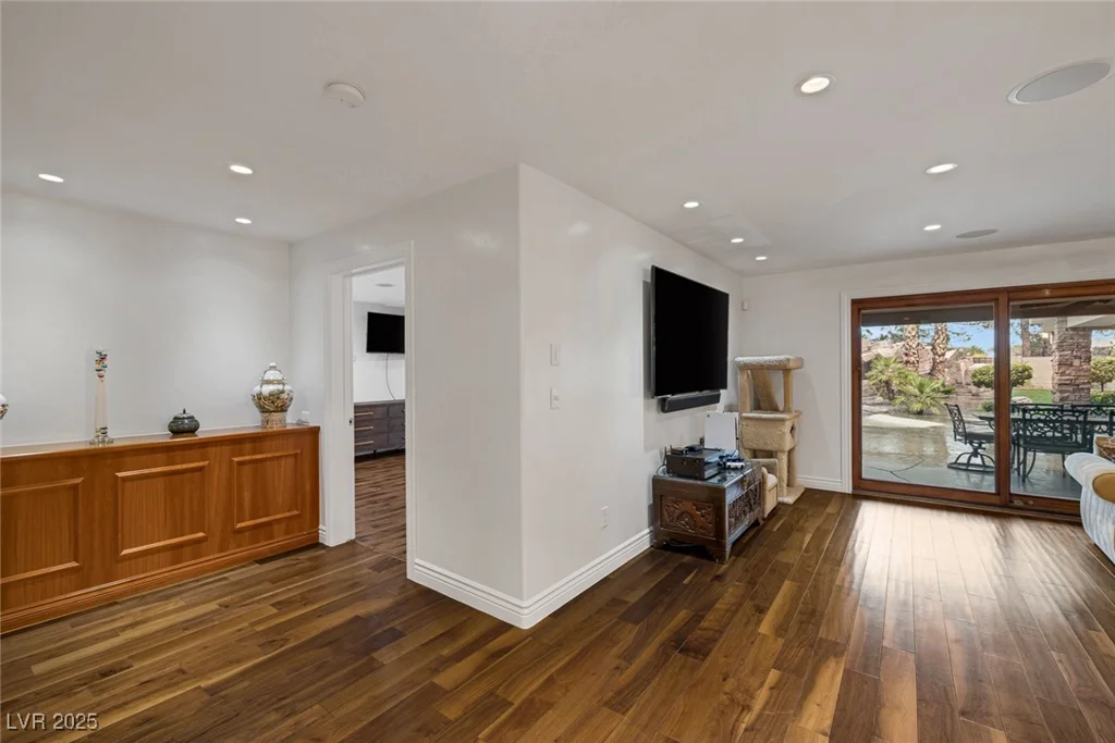 105 Quail Run, Henderson, NV 89014