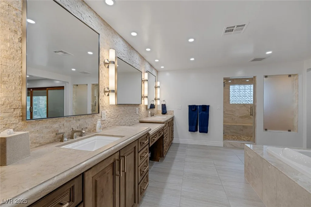 105 Quail Run, Henderson, NV 89014