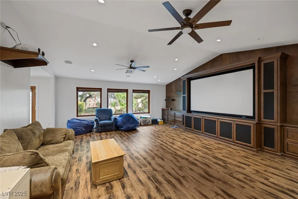 105 Quail Run, Henderson, NV 89014