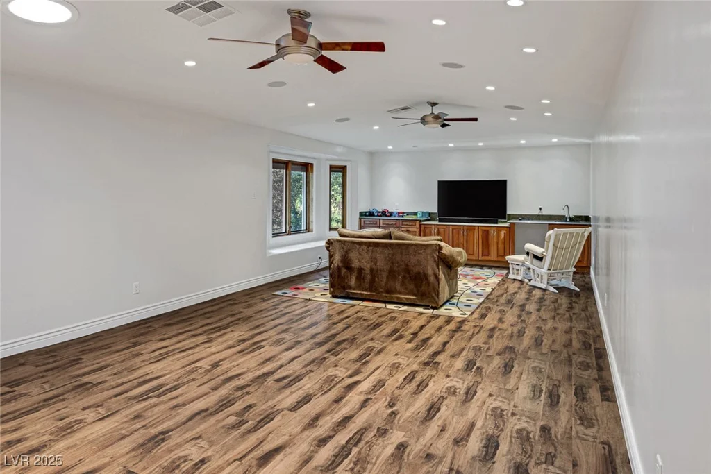 105 Quail Run, Henderson, NV 89014