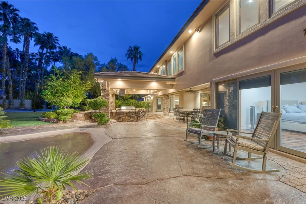 105 Quail Run, Henderson, NV 89014