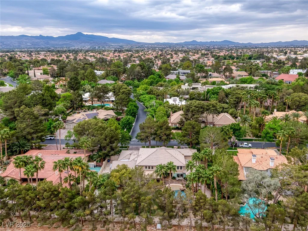 105 Quail Run, Henderson, NV 89014