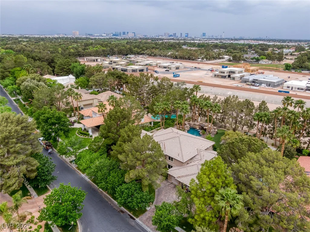 105 Quail Run, Henderson, NV 89014