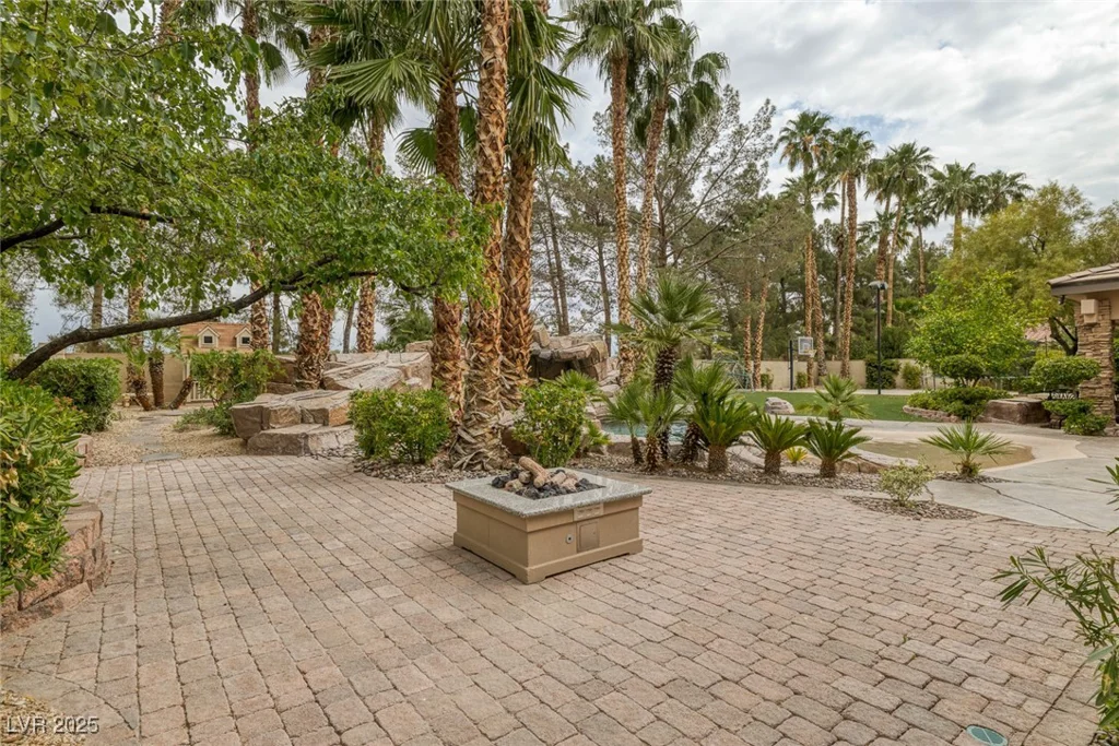 105 Quail Run, Henderson, NV 89014