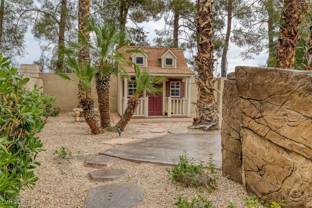 105 Quail Run, Henderson, NV 89014