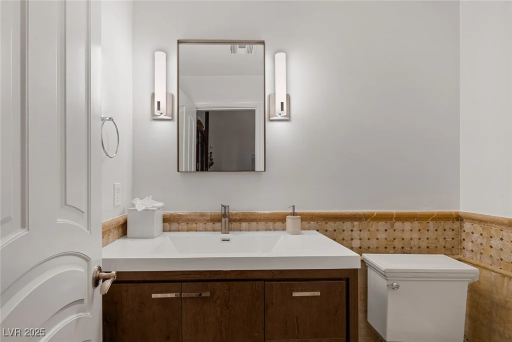 105 Quail Run, Henderson, NV 89014