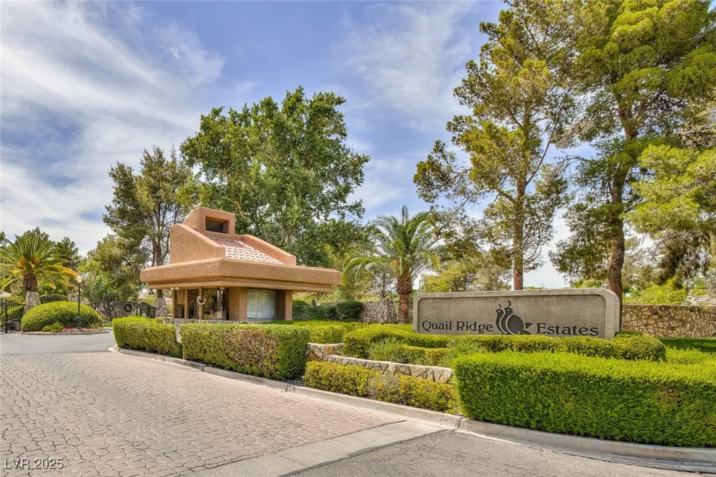 105 Quail Run, Henderson, NV 89014