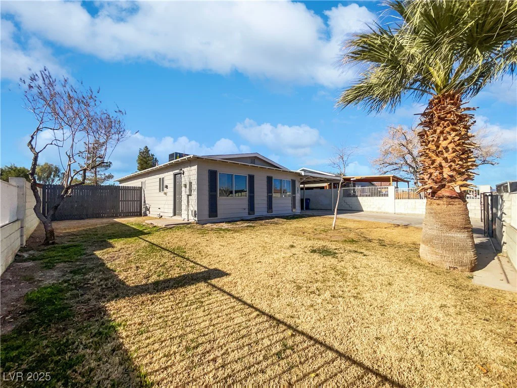 3109 Crawford, North Las Vegas, NV 89030