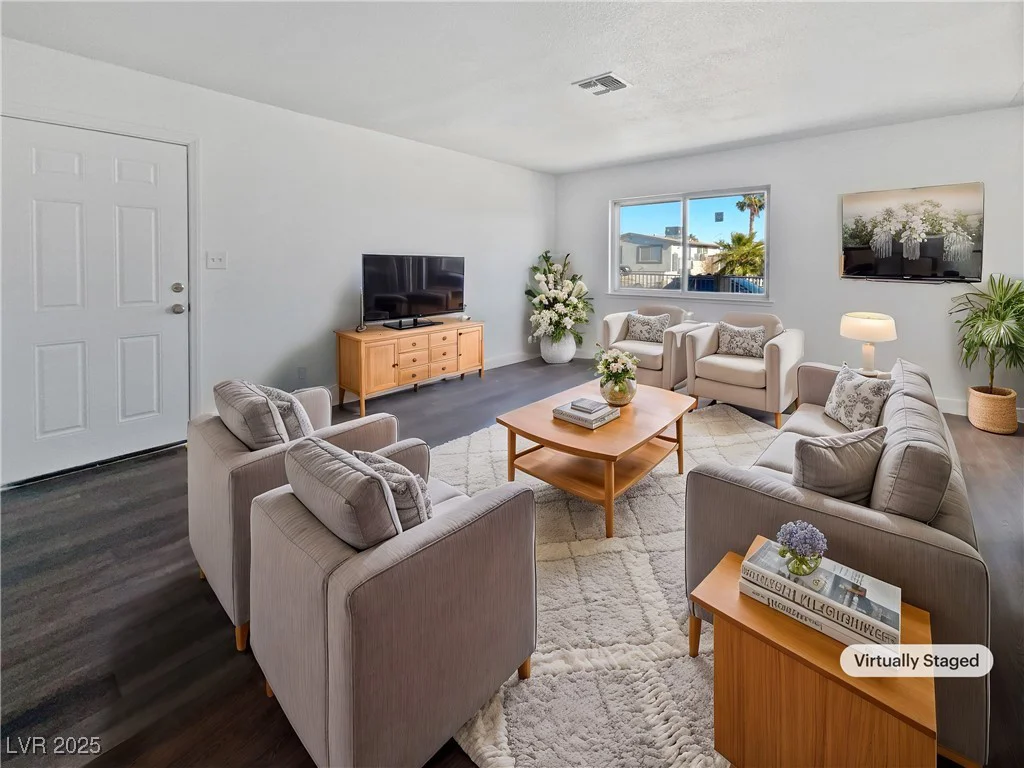 3109 Crawford, North Las Vegas, NV 89030