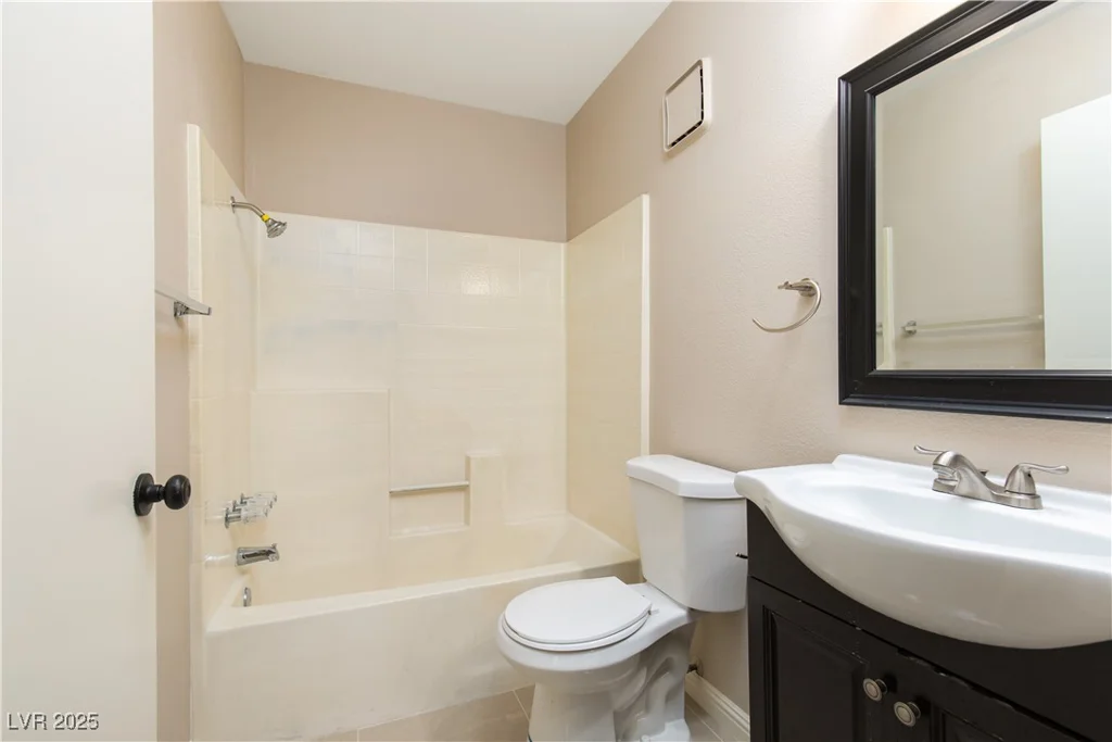 4839 Torrey Pines, Las Vegas, NV 89103