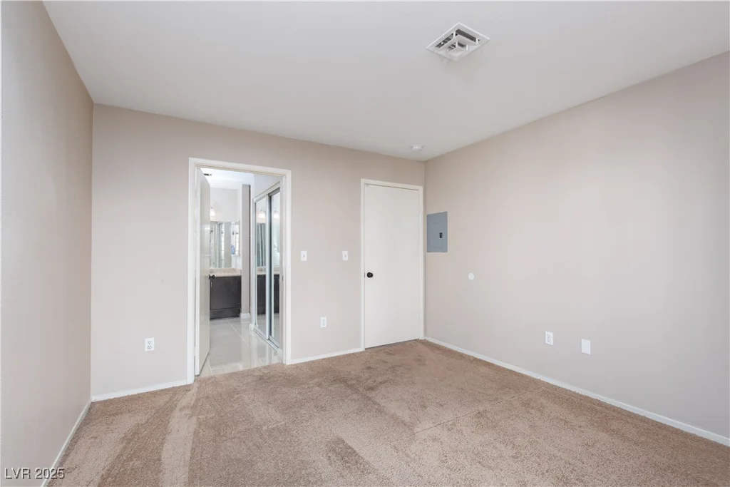 4839 Torrey Pines, Las Vegas, NV 89103