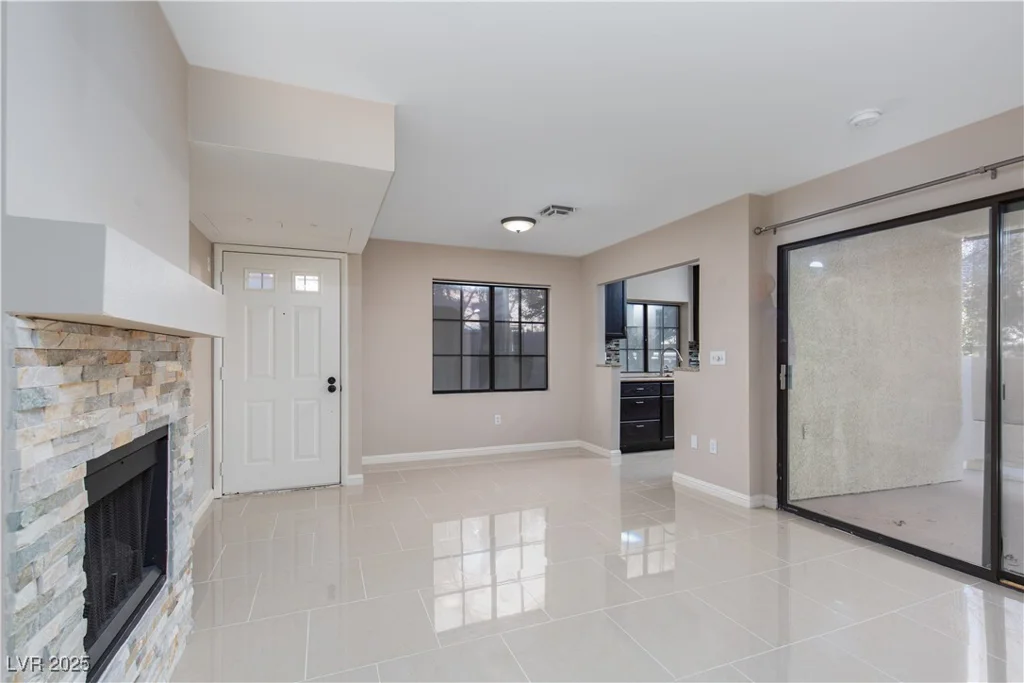 4839 Torrey Pines, Las Vegas, NV 89103