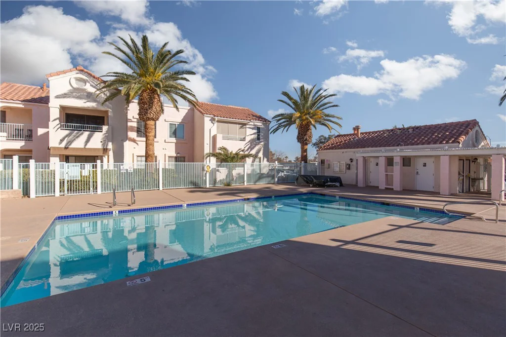 4839 Torrey Pines, Las Vegas, NV 89103