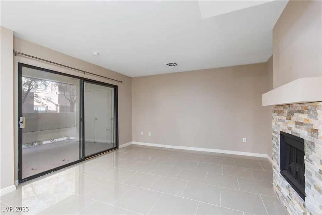 4839 Torrey Pines, Las Vegas, NV 89103