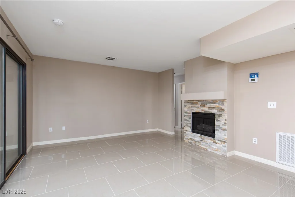 4839 Torrey Pines, Las Vegas, NV 89103