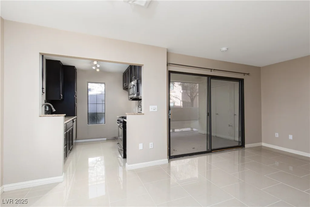 4839 Torrey Pines, Las Vegas, NV 89103