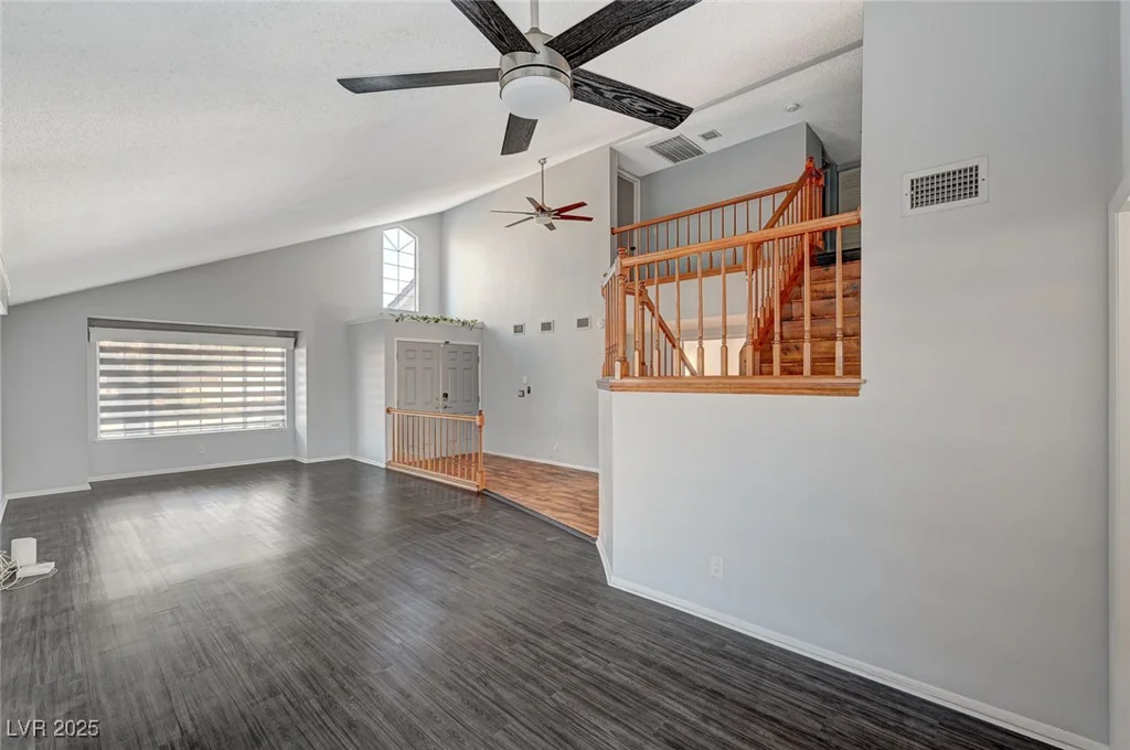 2101 Autumn Lull, Las Vegas, NV 89146