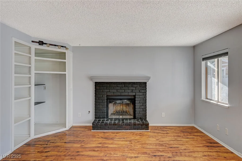 2101 Autumn Lull, Las Vegas, NV 89146