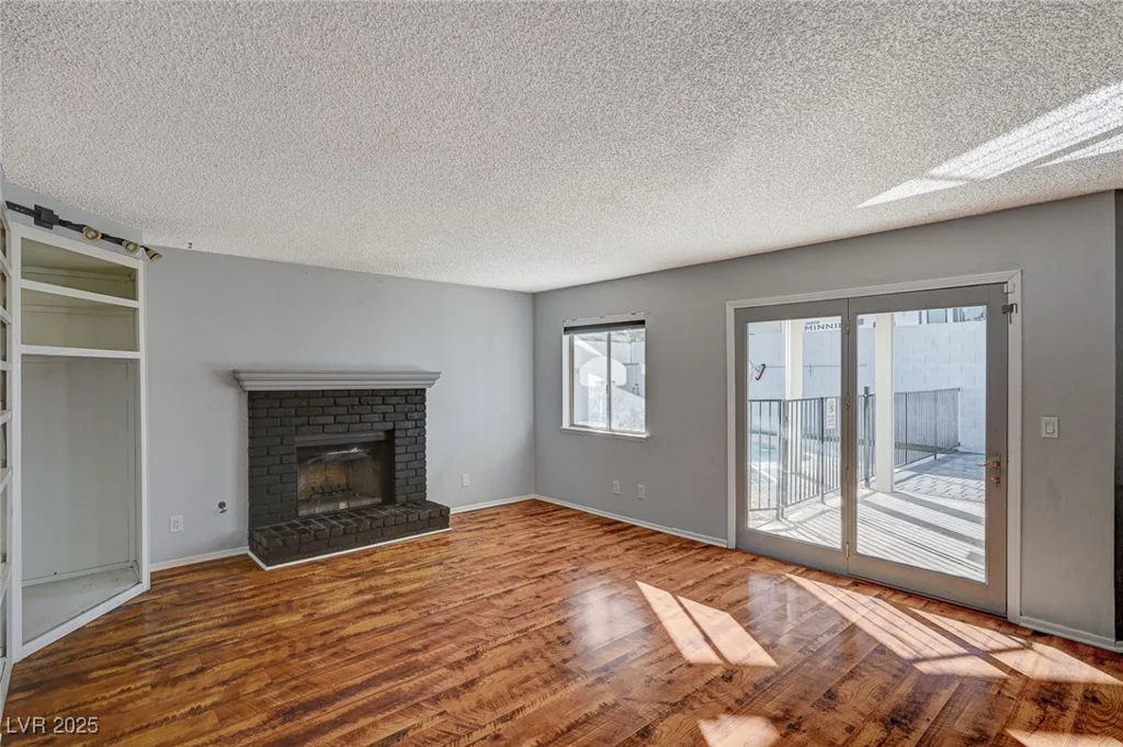 2101 Autumn Lull, Las Vegas, NV 89146