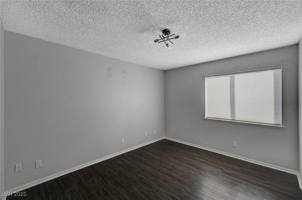 2101 Autumn Lull, Las Vegas, NV 89146