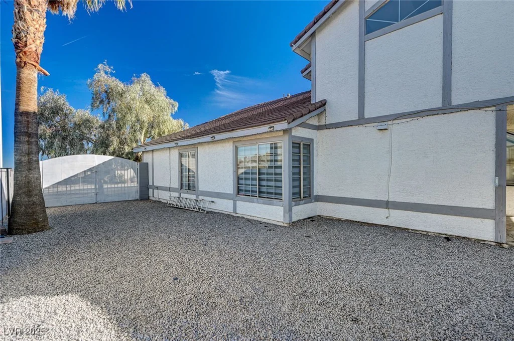 2101 Autumn Lull, Las Vegas, NV 89146