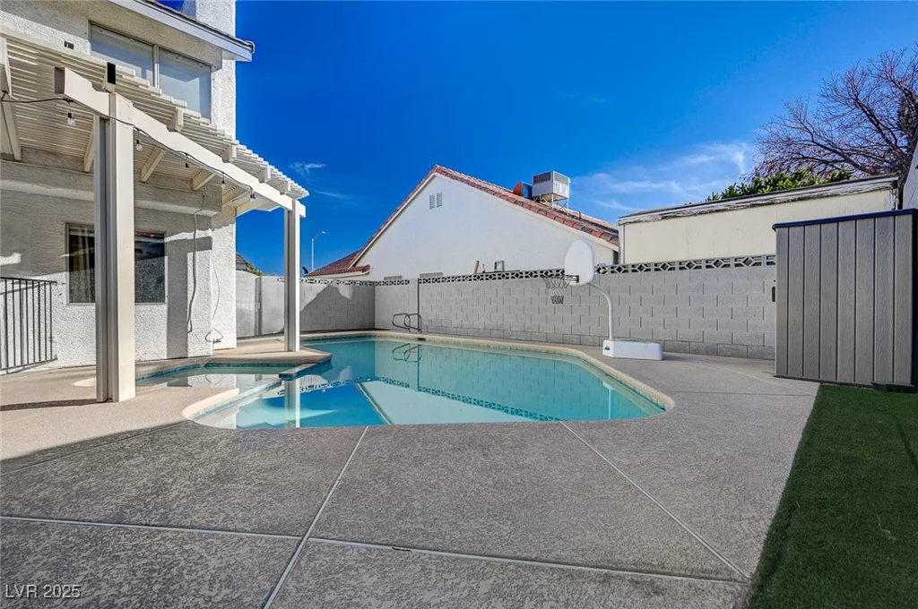 2101 Autumn Lull, Las Vegas, NV 89146