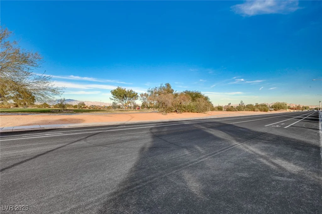 2101 Autumn Lull, Las Vegas, NV 89146