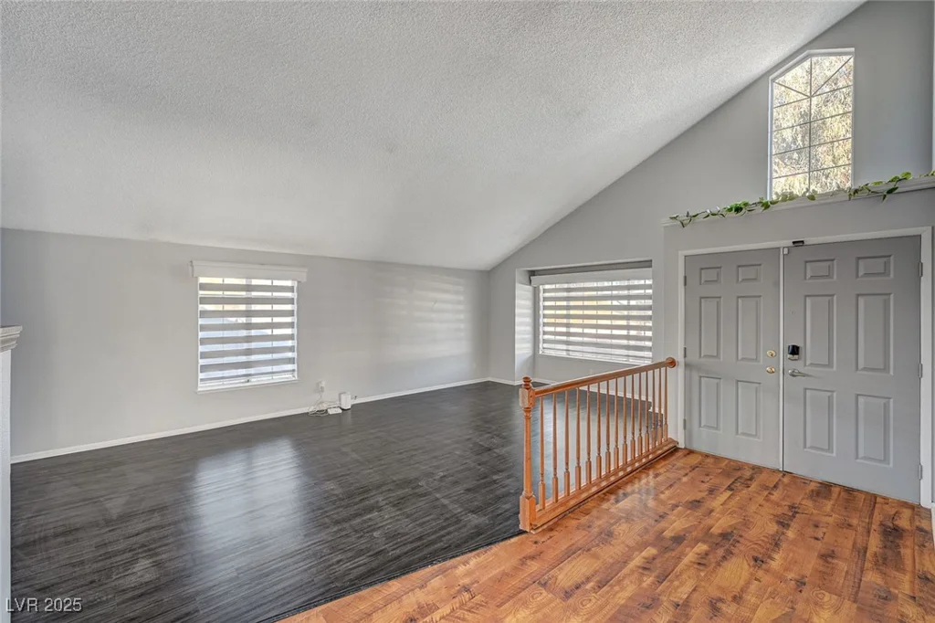 2101 Autumn Lull, Las Vegas, NV 89146