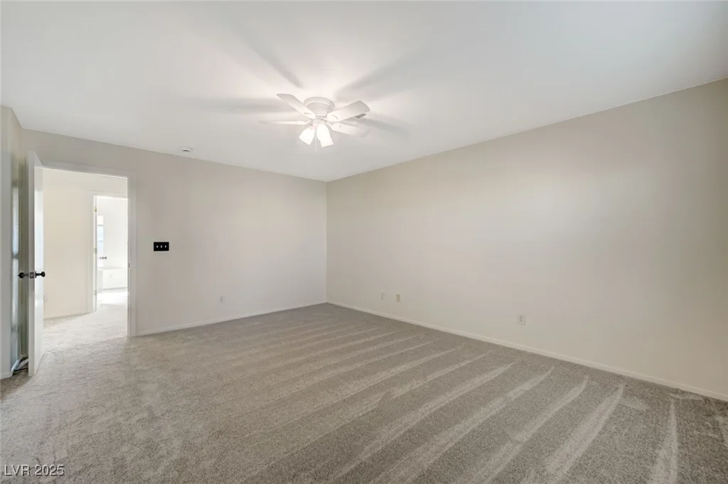 8856 Ashley Park, Las Vegas, NV 89148