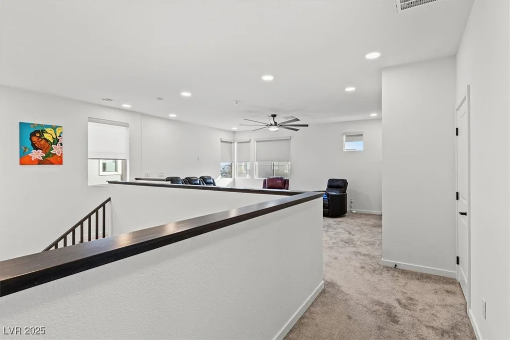 6833 Desert Finch, North Las Vegas, NV 89084