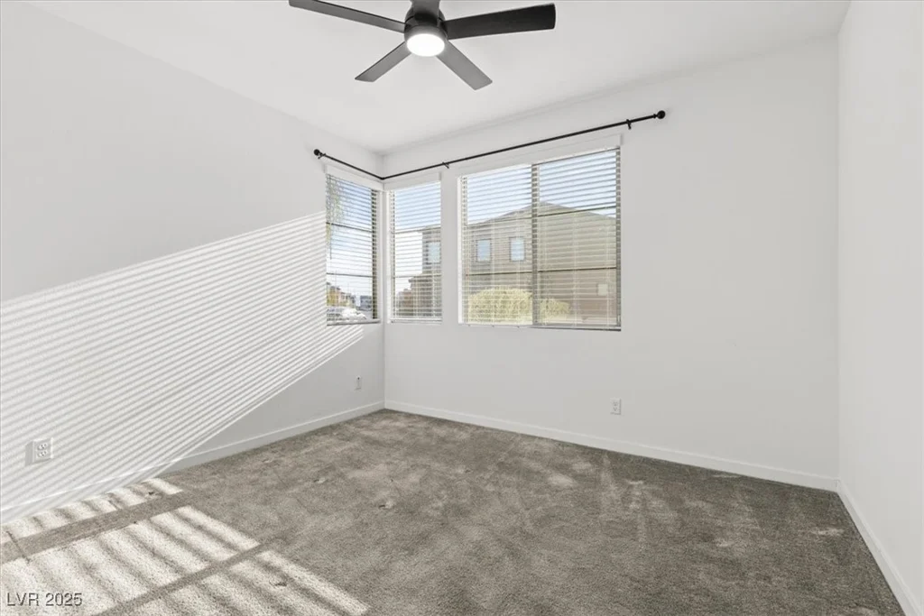 6833 Desert Finch, North Las Vegas, NV 89084