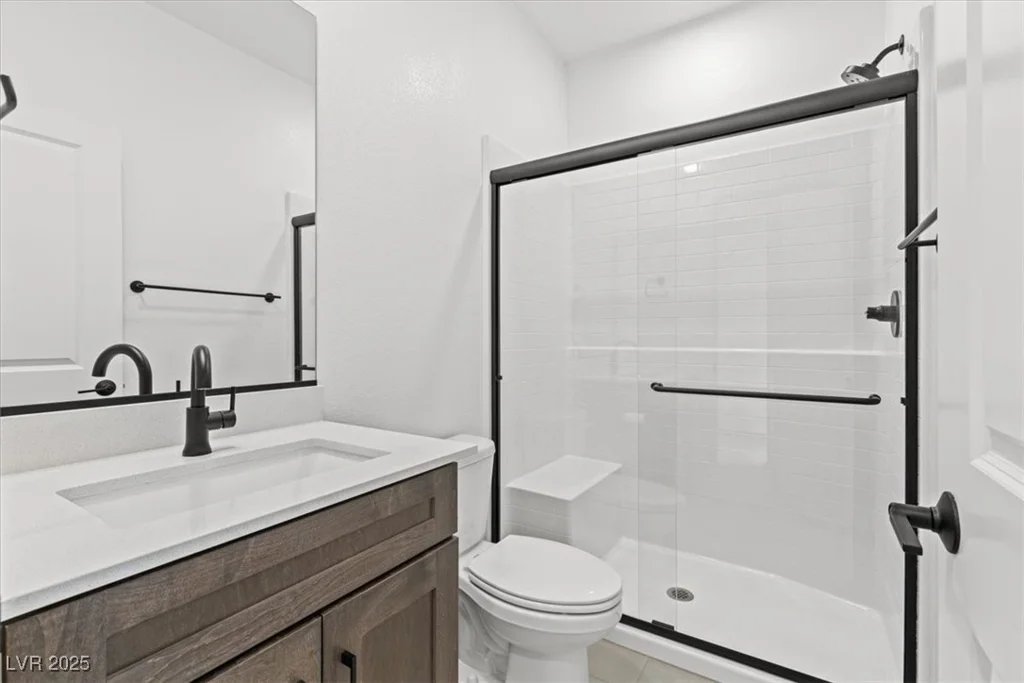 6833 Desert Finch, North Las Vegas, NV 89084