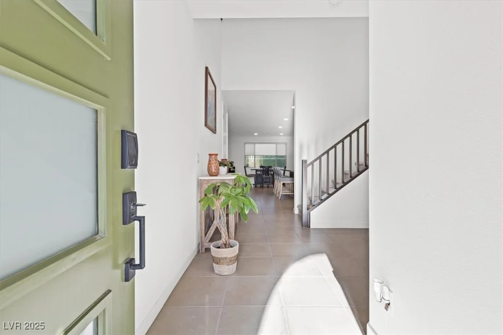 6833 Desert Finch, North Las Vegas, NV 89084