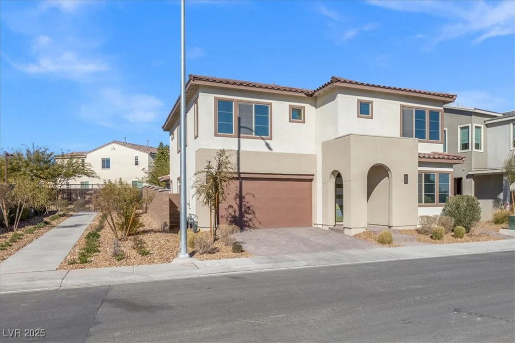 6833 Desert Finch, North Las Vegas, NV 89084